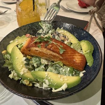 Mi Sueño Upscale Mexican Cuisine & Cocktails - Salmon salad - Mexican Near Me - Schererville, Indiana Mi Sueño Upscale Mexican Cuisine & Cocktails - Salmon salad - Mexican Near Me - Schererville, Indiana