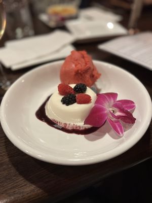 Vinos Finos Tapas and Wine Bar by null