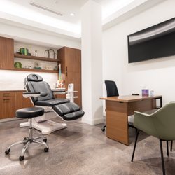 R3 Health - Treatment Room