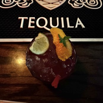 Barrel & Brew Craft Bar + Kitchen - Watermelon cocktail with fruit garnish - Cocktail Bars Near Me - New Milford, New Jersey Barrel & Brew Craft Bar + Kitchen - Watermelon cocktail with fruit garnish - Cocktail Bars Near Me - New Milford, New Jersey