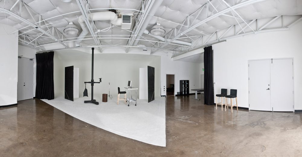 GLASSHOUSE STUDIOS Updated April 2024 2410 Farrington St, Dallas