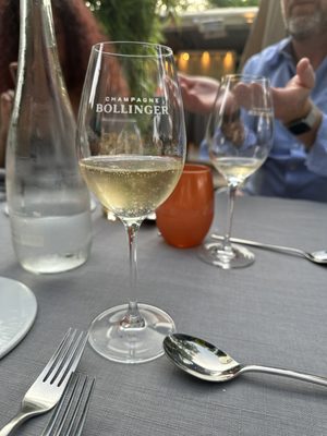 Au Pois Gourmand restaurant terrasse gastronomique by null