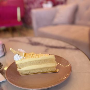 Pink Sweets Cafe - Desserts Near Me - Riverton, Utah