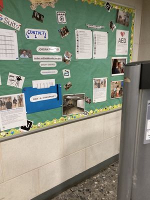 Chelsea Pool by null