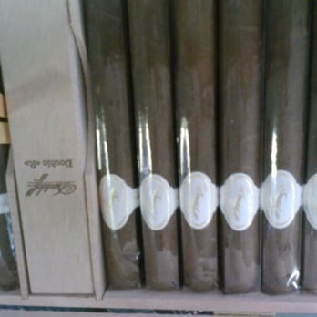 Top Shelf Cigars - Davidoff Corona Double R - my favorite cigar - Local Flavor Near Me - La Habra, California Top Shelf Cigars - Davidoff Corona Double R - my favorite cigar - Local Flavor Near Me - La Habra, California