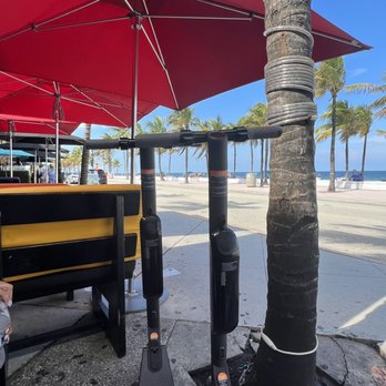 Rock Bar - Bars Near Me - Fort Lauderdale, Florida