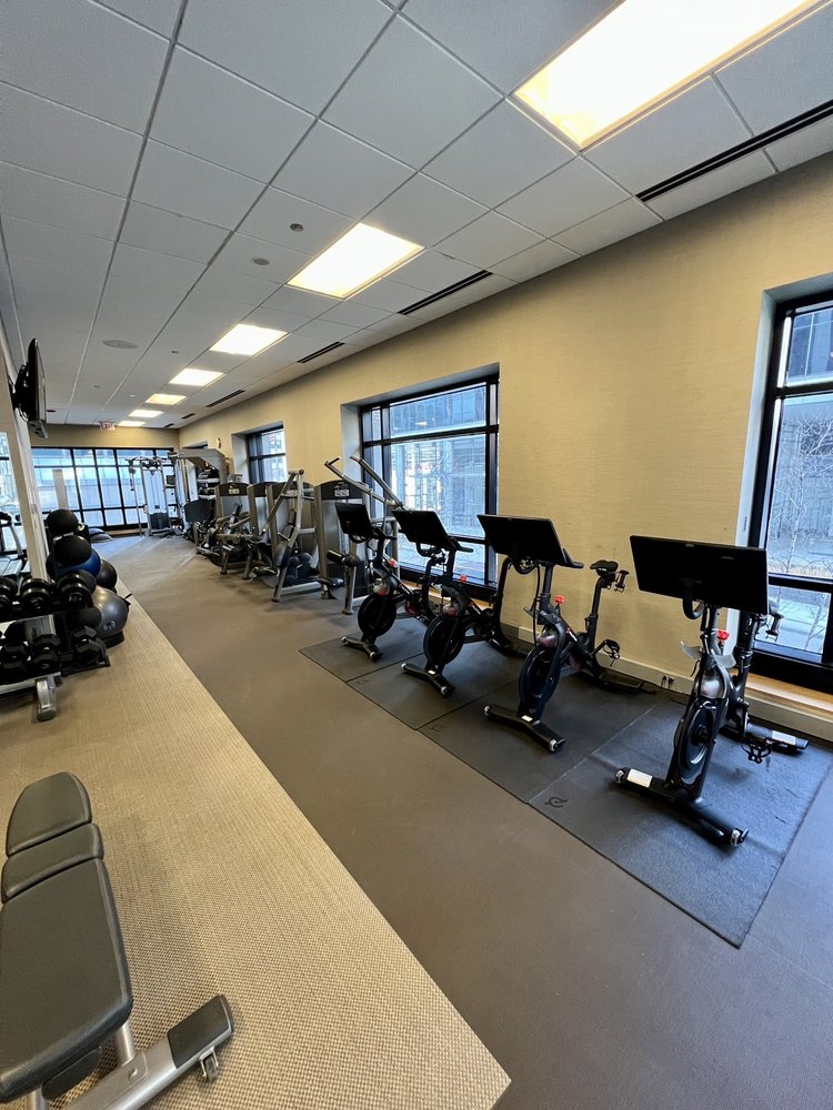 THE WESTIN CHICAGO RIVER NORTH 312 Photos & 294 Reviews Hotels 320 N Dearborn St, Chicago