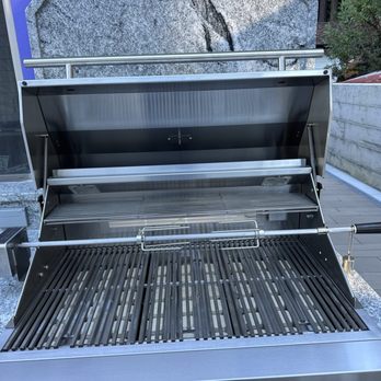 Unlimited Outdoor Kitchen - The open grill with the rotisserie - Landscape Architects or Designers Near Me - San Jose, California Unlimited Outdoor Kitchen - The open grill with the rotisserie - Landscape Architects or Designers Near Me - San Jose, California