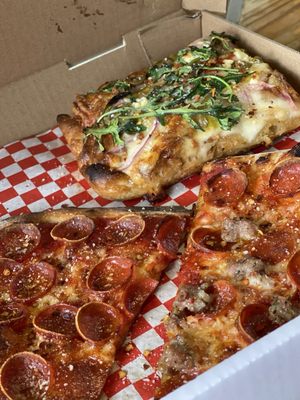 Slice Box Pizza by null