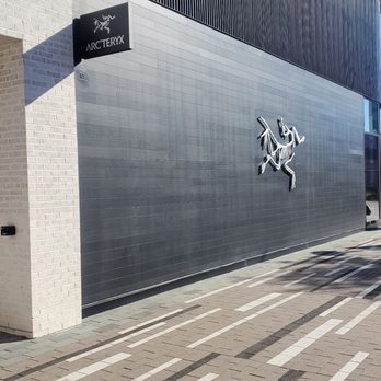 Arc'teryx - Outside near Lifetime and Starbucks - Outdoor Gear Near Me - Oak Brook, Illinois Arc'teryx - Outside near Lifetime and Starbucks - Outdoor Gear Near Me - Oak Brook, Illinois