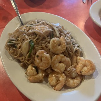 Joy Luck Restaurant - Cantonese Flat Noodle - Chinese Near Me - Sandy, Utah