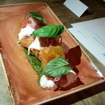 Herringbone Waikiki - Tomato & burrata - Seafood Near Me - Honolulu, Hawaii Herringbone Waikiki - Tomato & burrata - Seafood Near Me - Honolulu, Hawaii