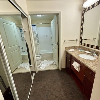 Residence Inn by Marriott Bryan College Station - Hotels Near Me - College Station, Texas