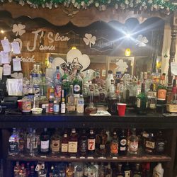 Pj's Tavern