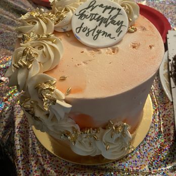 Bittersweet Bakery - Custom made birthday cake - Bakeries Near Me - Waxahachie, Texas