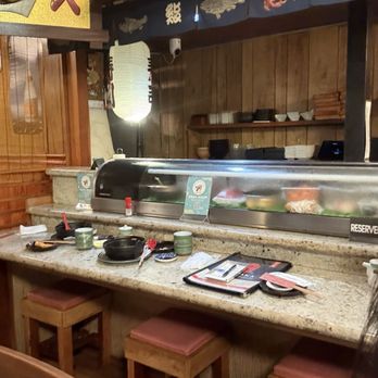 Akasaka - Japanese Near Me - Honolulu, Hawaii