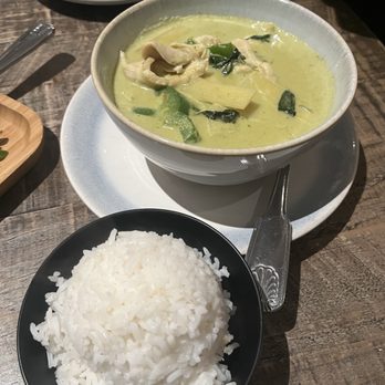 White Elephant - Green Curry - Thai Near Me - San Diego, California White Elephant - Green Curry - Thai Near Me - San Diego, California