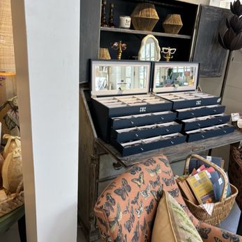 Sayles Livingston Design - Florists Near Me - Tiverton, Rhode Island Sayles Livingston Design - Florists Near Me - Tiverton, Rhode Island