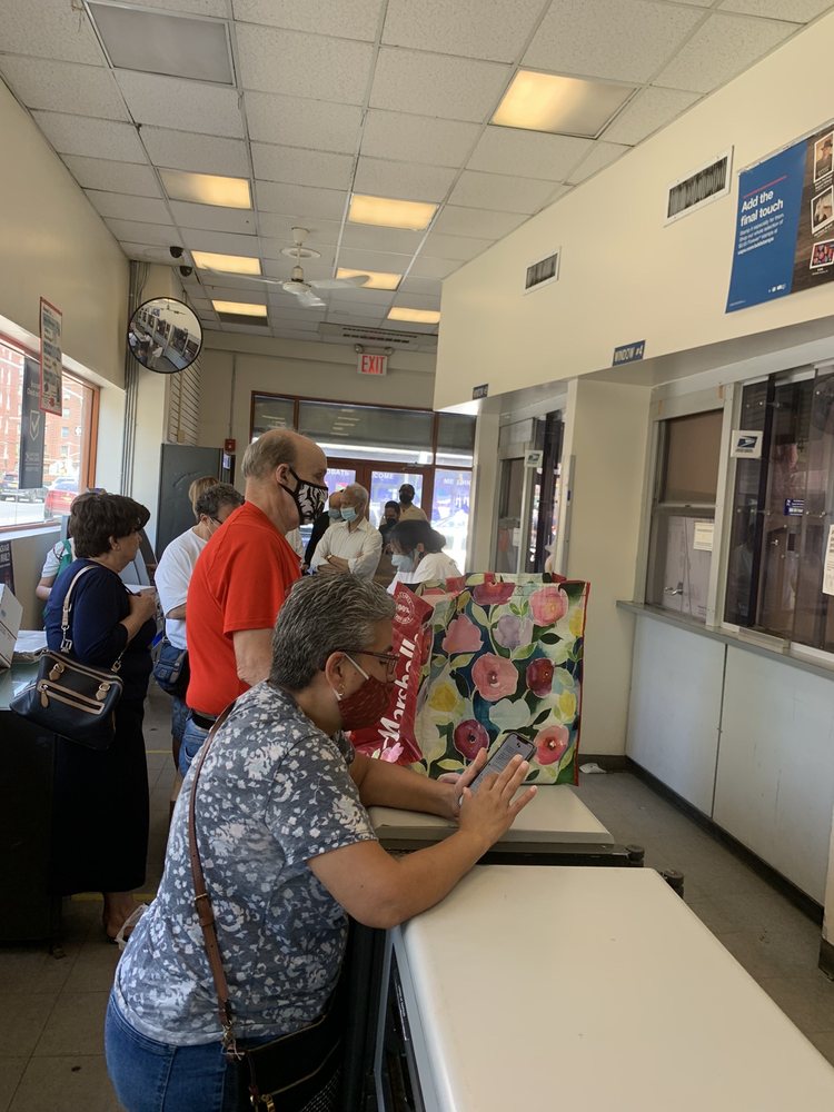 US POST OFFICE Updated September 2024 13 Reviews 1610 E 19Th St