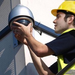 Alvarez Professional Locksmiths and Camera Security Systems - high knowledge techs doing all installations