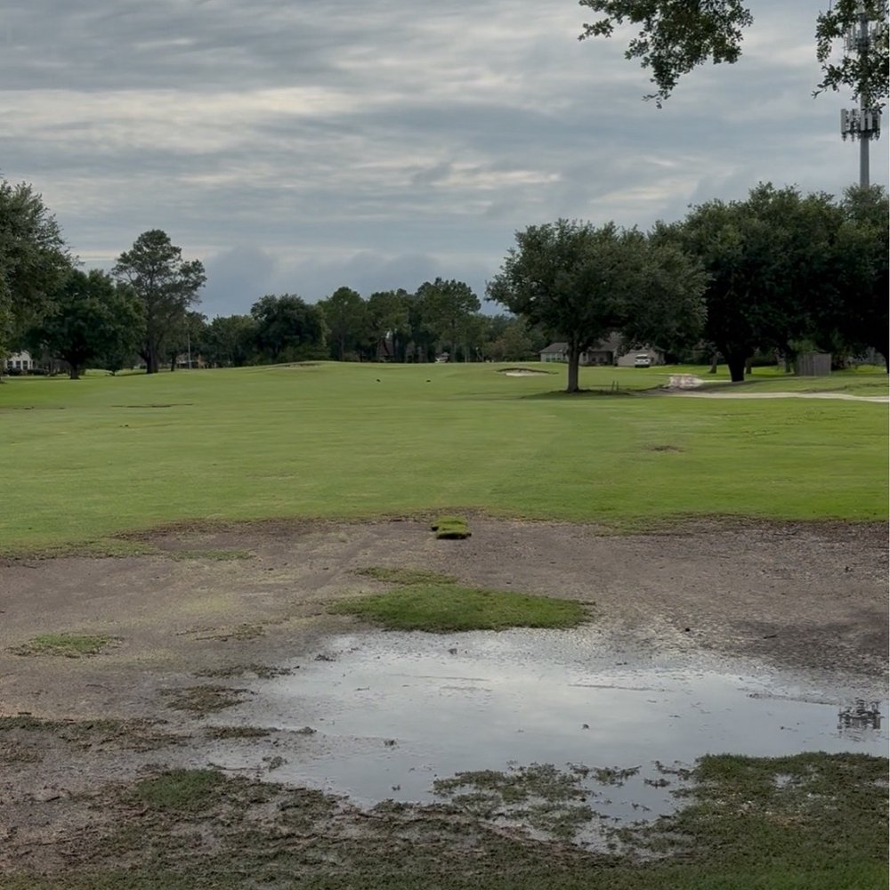 Golf Club - Water collects in many areas. - Golf Near Me - Pearland, Texas Golf Club - Water collects in many areas. - Golf Near Me - Pearland, Texas