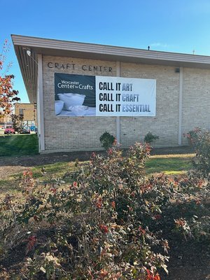 Worcester Center For Crafts by null