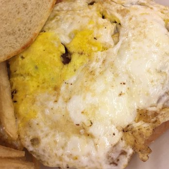 Steak ’n Shake - The yoke isn't supposed to look like scrambled eggs... over medium like the picture would be nice! - Burgers Near Me - Sheridan, Colorado Steak ’n Shake - The yoke isn't supposed to look like scrambled eggs... over medium like the picture would be nice! - Burgers Near Me - Sheridan, Colorado