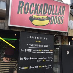 Rooftop Film Club - The "posh" hot dog stand