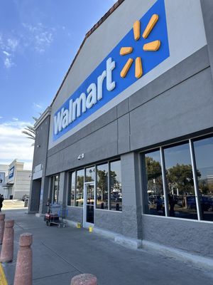 Walmart Supercenter by null