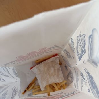 Wienerschnitzel - Small fries with no salt - Fast Food Near Me - Beaumont, California
