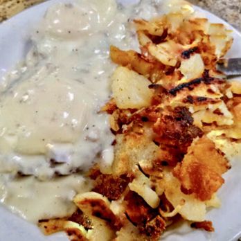 Carolyn's Cafe - Chicken fried steak with country style potatoes - Breakfast & Brunch Near Me - Redlands, California Carolyn's Cafe - Chicken fried steak with country style potatoes - Breakfast & Brunch Near Me - Redlands, California