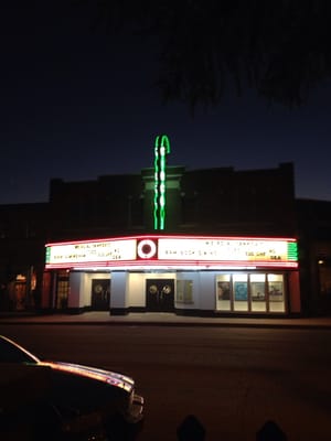 Circle Cinema by null