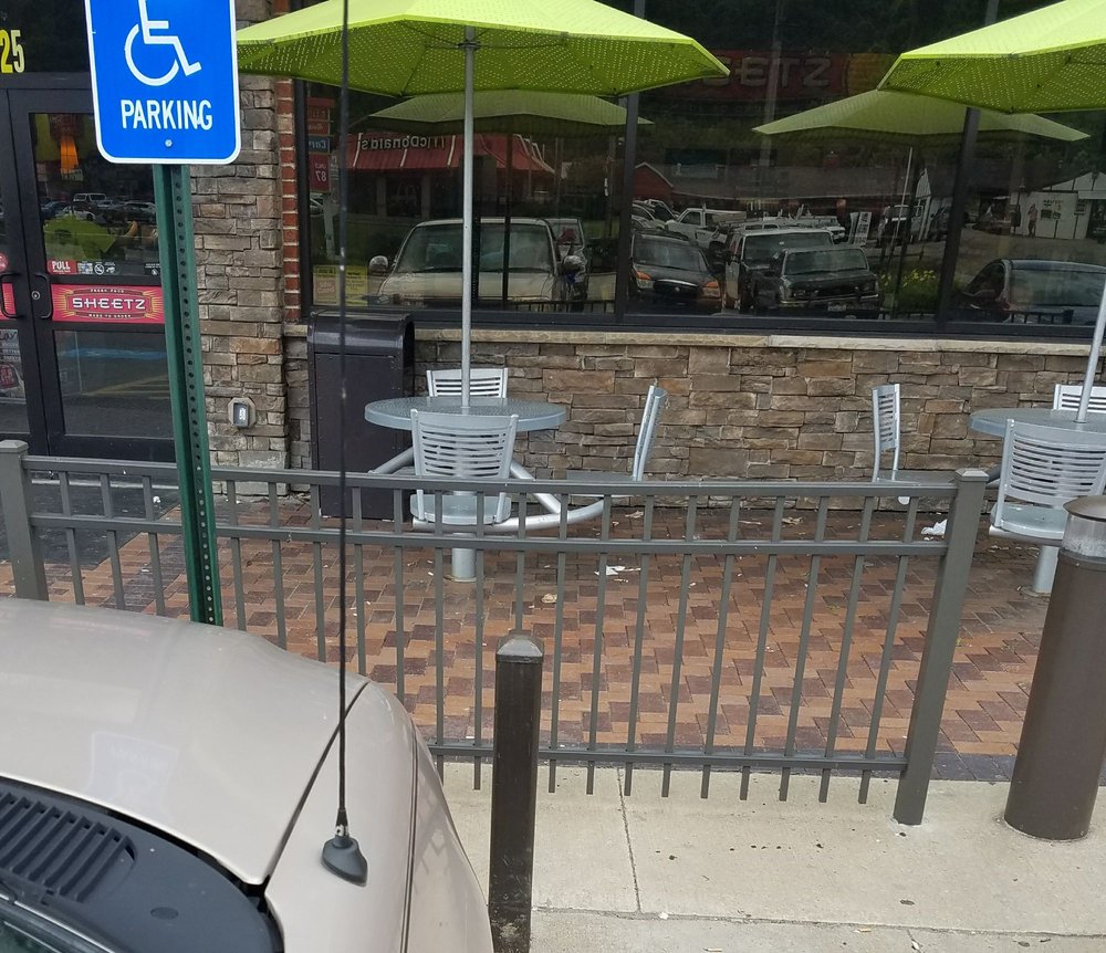 SHEETZ Updated August 2024 1525 Main St, Follansbee, West Virginia