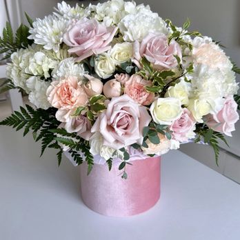 Pink Clover - Florists Near Me - Los Angeles, California Pink Clover - Florists Near Me - Los Angeles, California