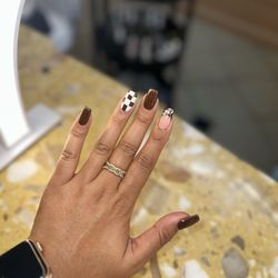 Caroline's Nails Spa
