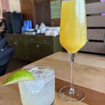 Centro - Mimosa & N/A Margarita - Tacos Near Me - Saint Paul, Minnesota Centro - Mimosa & N/A Margarita - Tacos Near Me - Saint Paul, Minnesota