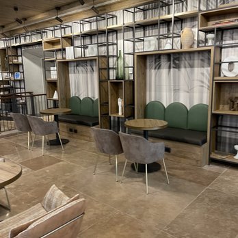 DoubleTree by Hilton Rome Monti - Lounge area - Hotels Near Me - Rome, RM