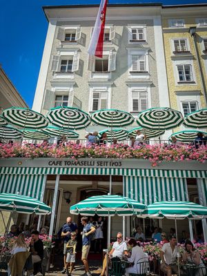 Café Tomaselli by null