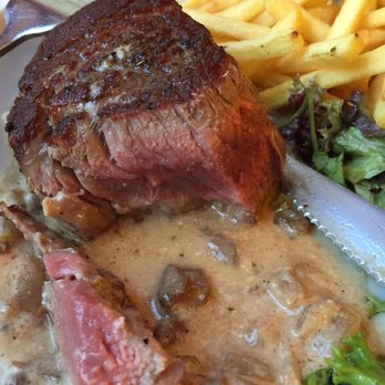 Café Louvre - Beef steak cooked to my liking without even asking me. - Cafes Near Me - Prague, Puerto Rico