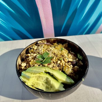 Juice Kitchen - Quinoa Curry Bowl (1/2 portion) - Juice Bars & Smoothies Near Me - Coral Springs, Florida Juice Kitchen - Quinoa Curry Bowl (1/2 portion) - Juice Bars & Smoothies Near Me - Coral Springs, Florida