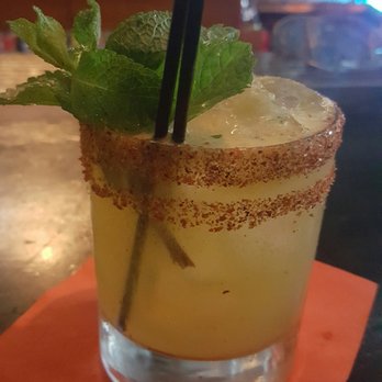 Blackbird Ordinary - Tipp Topp - Cocktail Bars Near Me - Miami, Florida