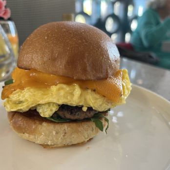 Wonder - Sausage egg cheese arugula breakfast sandwich with brioche bun: 4 stars very good! - Coffee & Tea Near Me - Palm Desert, California