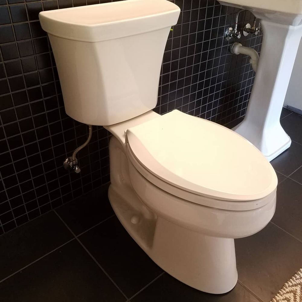 Slide of Queens Blvd Emergency Plumbing and Heating