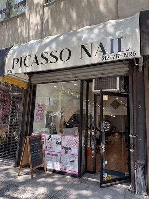 Picasso Nail by null