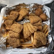 ‎꒰ঌ₍ᐡ ᴗ̤ ̫ ᴗ̤ ᐡ₎໒꒱ PIMPIN CHICKENZ - Updated August 2025 - 28 Photos - 428 W