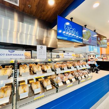 Bakers Avenue - 12/05/24 - Bakeries Near Me - North Hills, California
