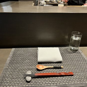 Mako - Sushi Bars Near Me - Chicago, Illinois