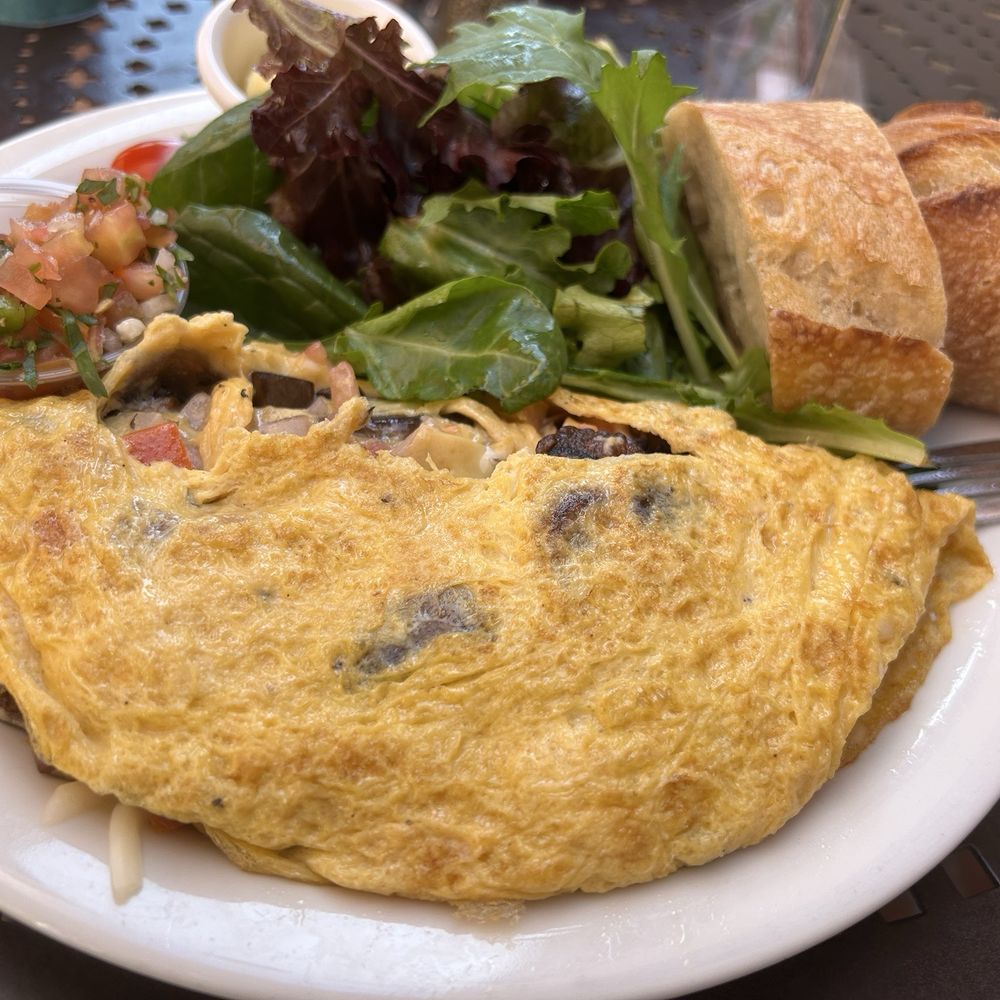 Excellent mushroom omelette Excellent mushroom omelette