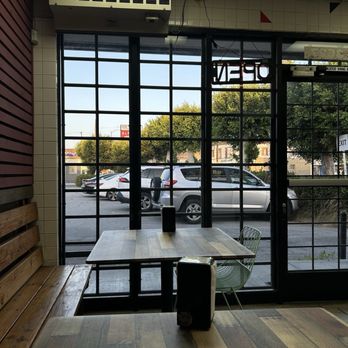 Slicey's Pizza - Dining area - Salad Near Me - Los Angeles, California Slicey's Pizza - Dining area - Salad Near Me - Los Angeles, California