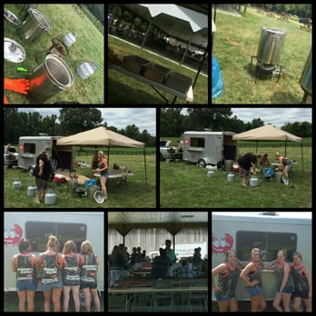 Country's Seafood - a collage of photos of a food truck - Seafood Near Me - Brandywine, Maryland Country's Seafood - a collage of photos of a food truck - Seafood Near Me - Brandywine, Maryland